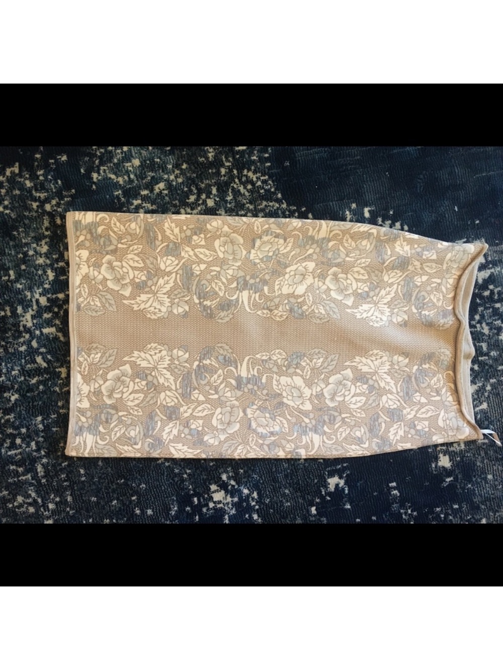 BCBG bandage skirt
